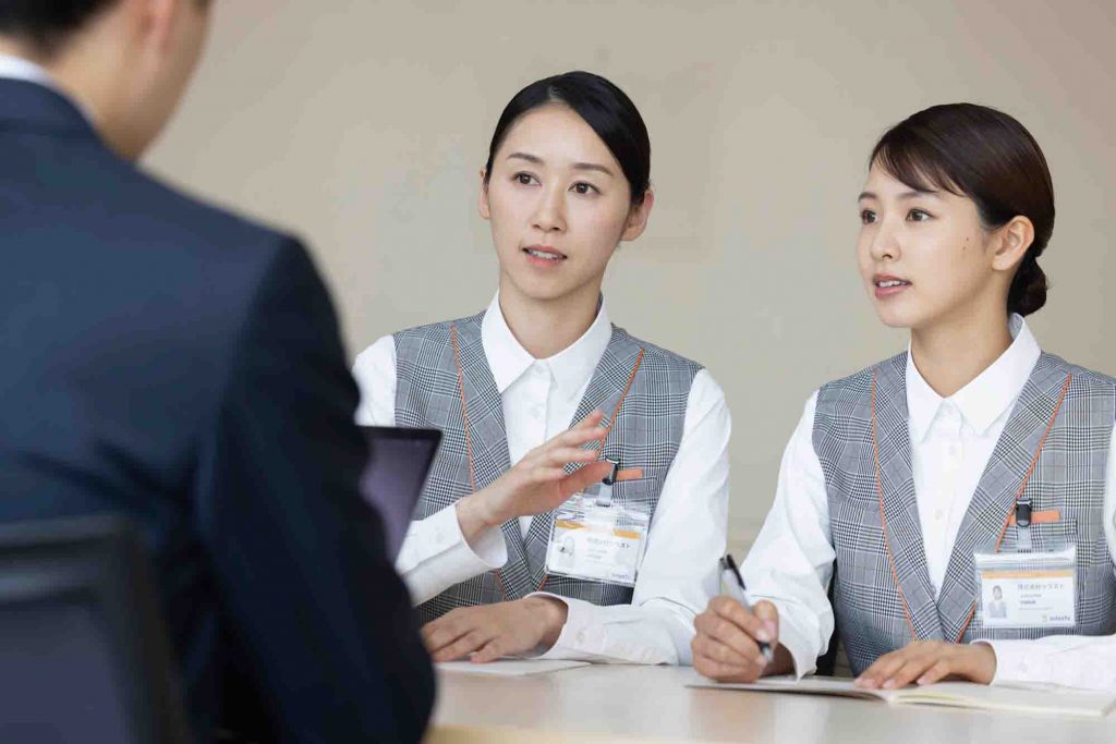 パートナーシップが創り出す医事業務の革新  東海エリアの総合病院における「医事運営の最適化」と「ホスピタリティ」の高度な両立  ―大規模病院における運営標準化と、患者様に選ばれる窓口機能の構築―